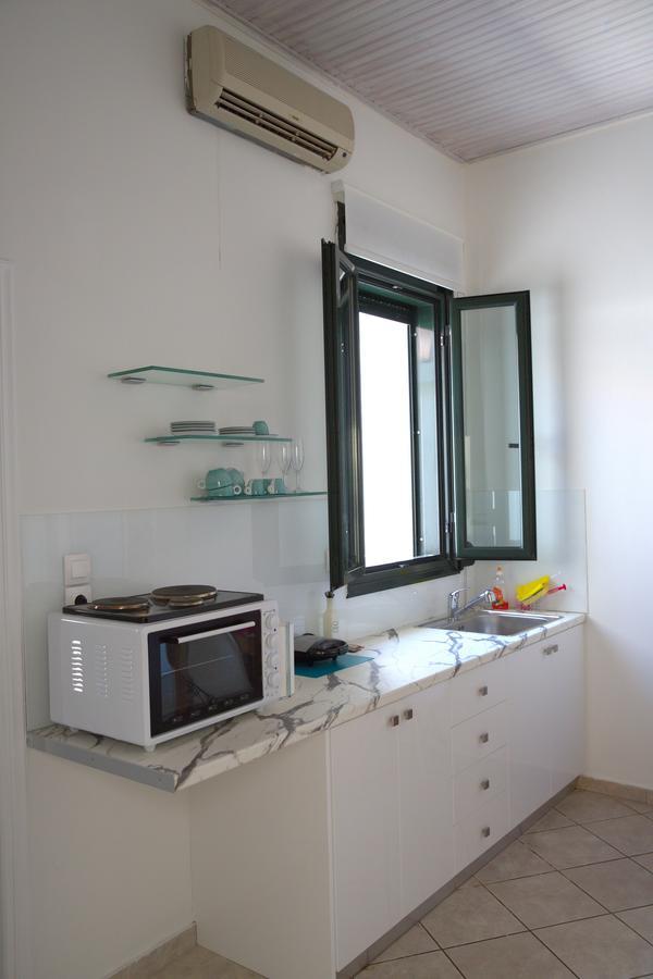Geo Holiday Studios Kyparissia Exterior photo