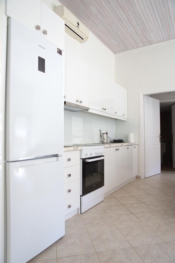 Geo Holiday Studios Kyparissia Exterior photo